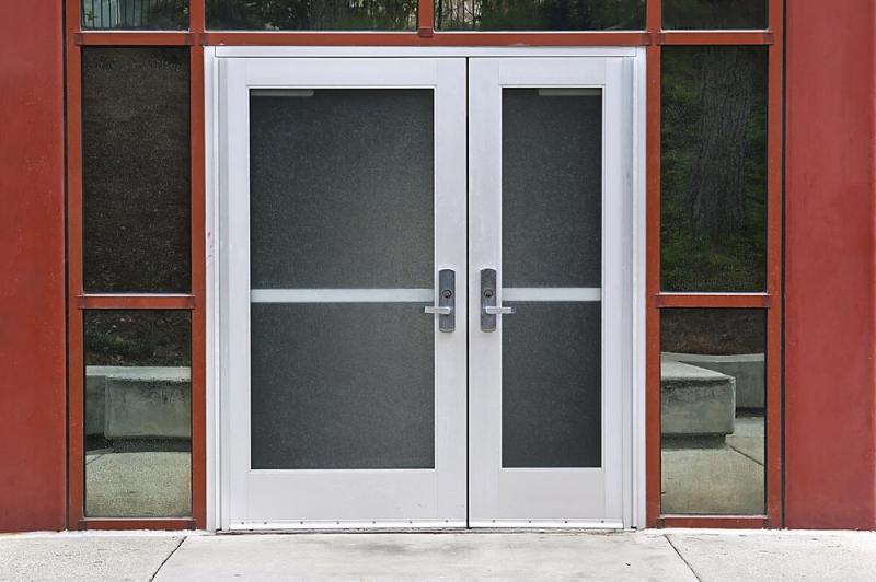 La pose de portes sur mesure, un atout majeur pour votre habitation